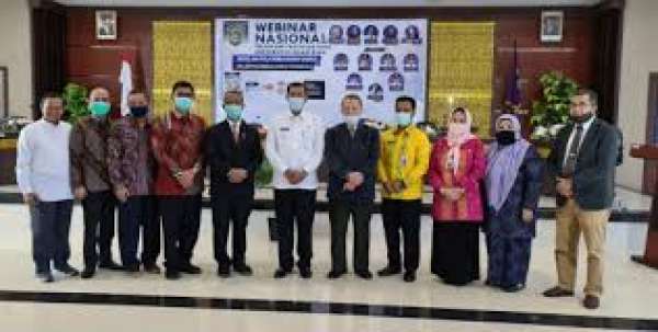 Wali Kota Pekanbaru Sebagai Pembicara Webinar Skala Nasional, Bahas Adaptasi Kebiasaan Baru